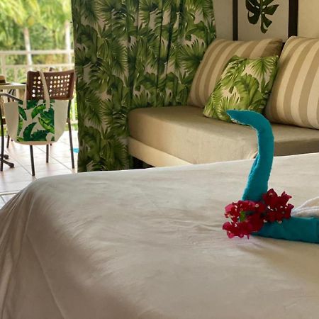 Studio Charme Creole Acces Plage Сент-Люс Экстерьер фото